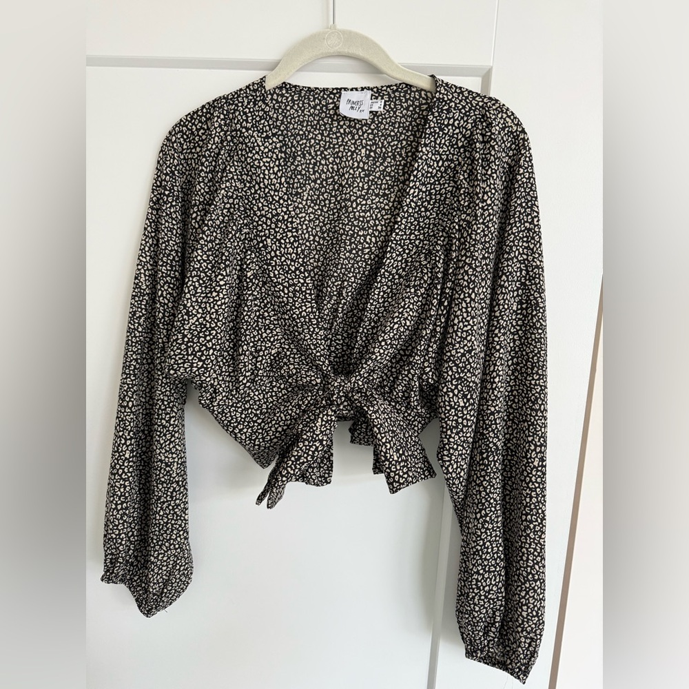 Princess Polly Black and White Tie-Front Blouse